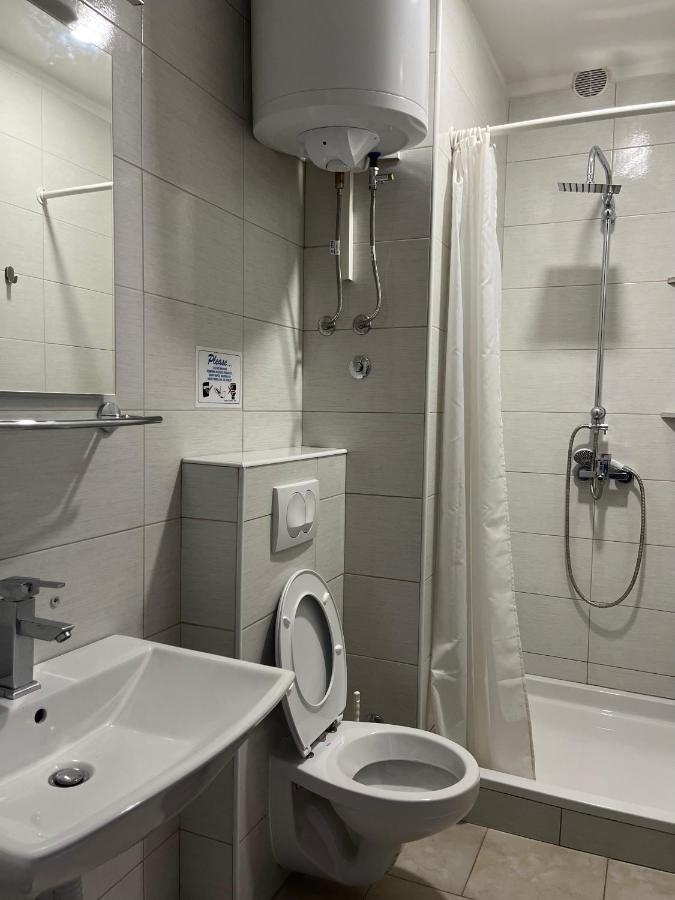 Apartments And Rooms Markovski Palit Екстер'єр фото