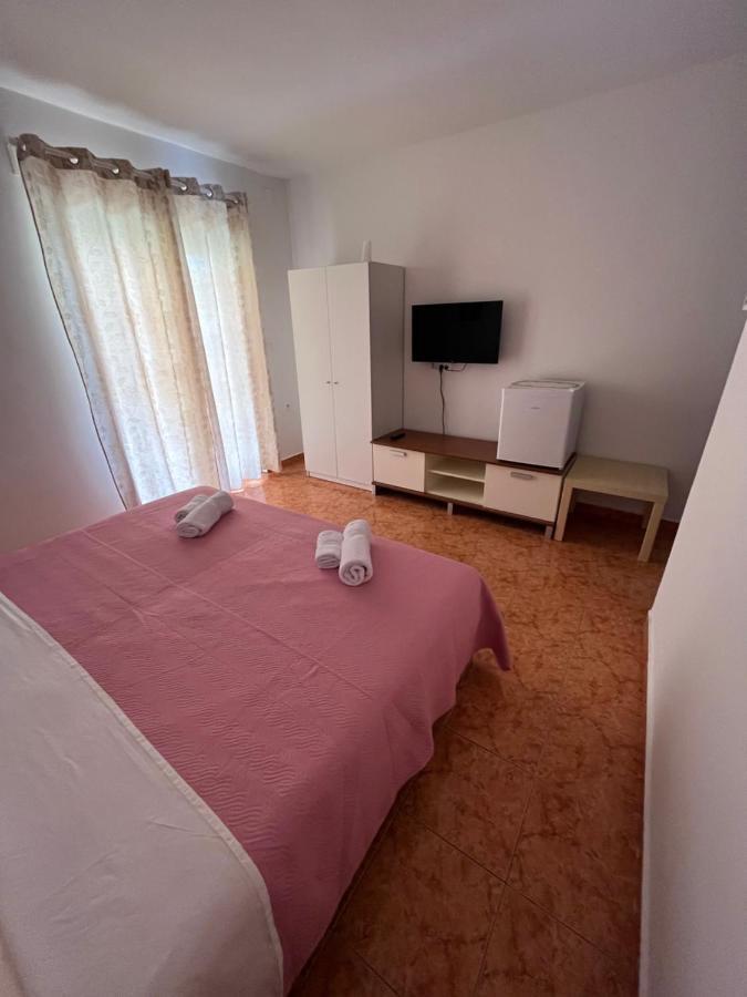 Apartments And Rooms Markovski Palit Екстер'єр фото
