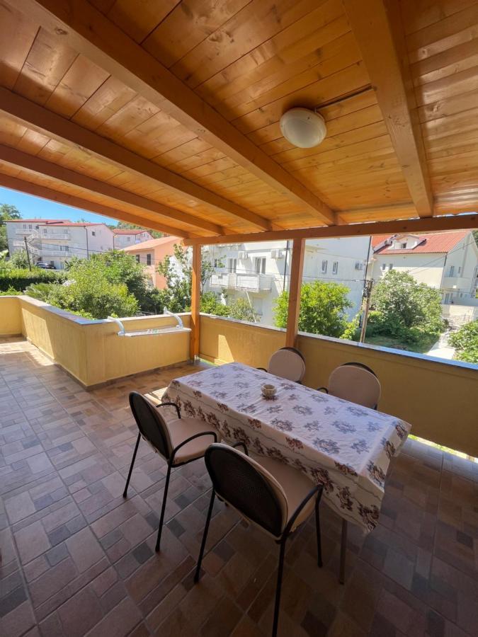 Apartments And Rooms Markovski Palit Екстер'єр фото